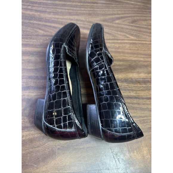 Clarks Artisan Shoes Pumps Heels Women Size 9.5N Black Patent Slip On - Picture 7 of 16